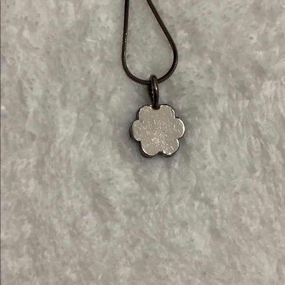 Vintage Blue crystal flower necklace - Picture 5 of 5